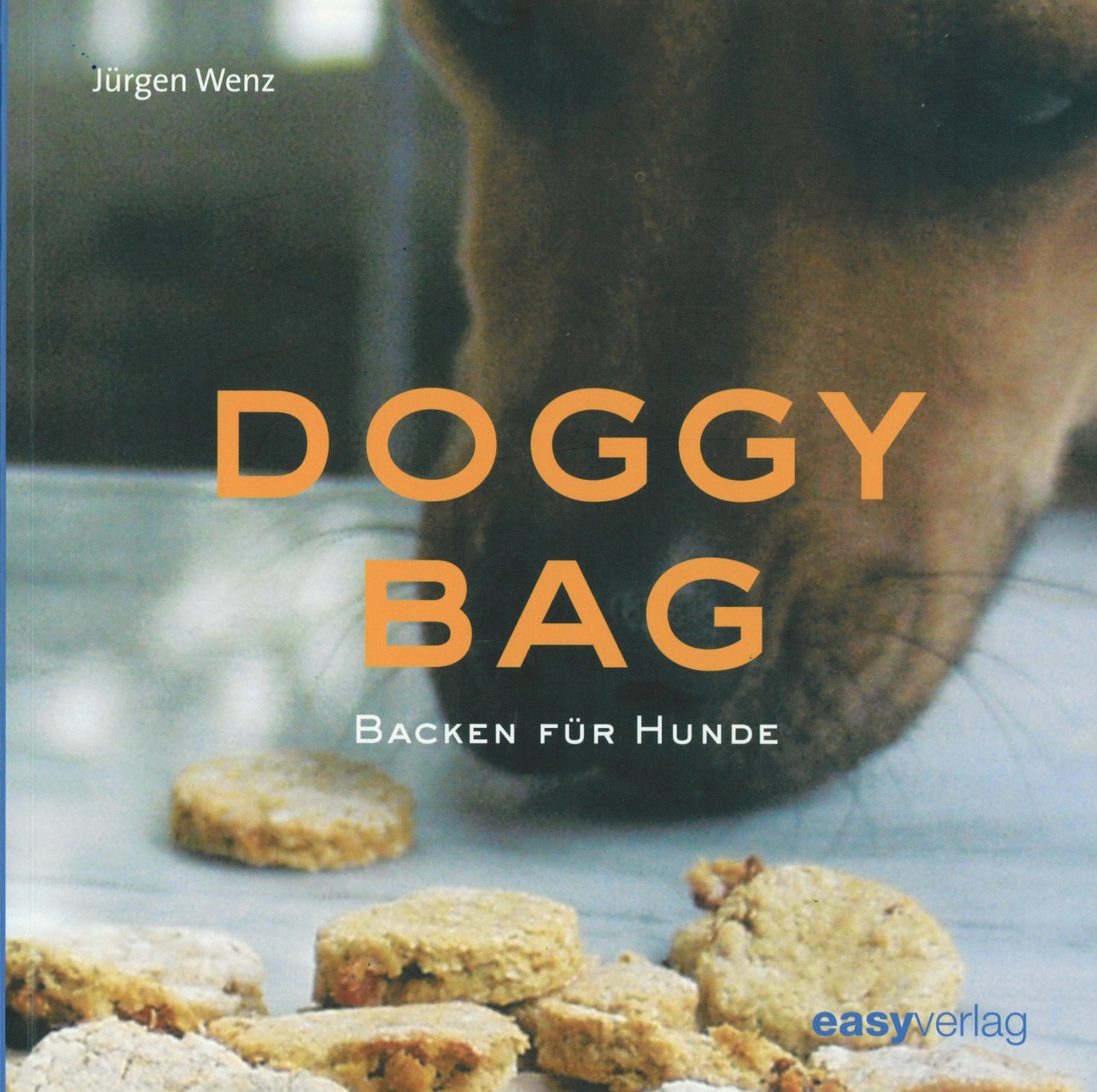Backbuch mit leckeren Rezepten für Hundekekse