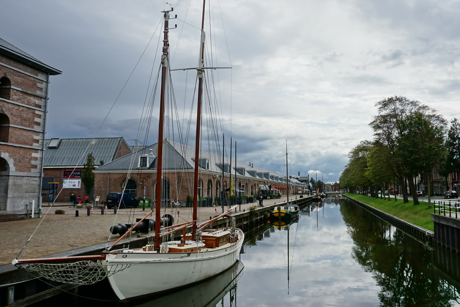 Auf dem Weg zur Fähre geht es auch vorbei am Marinemuseum von Den Helder