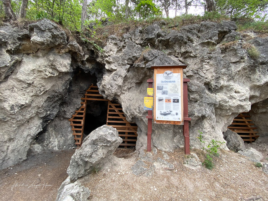 Die Einödhöhle ist seit 1949 ein Naturdenkmal