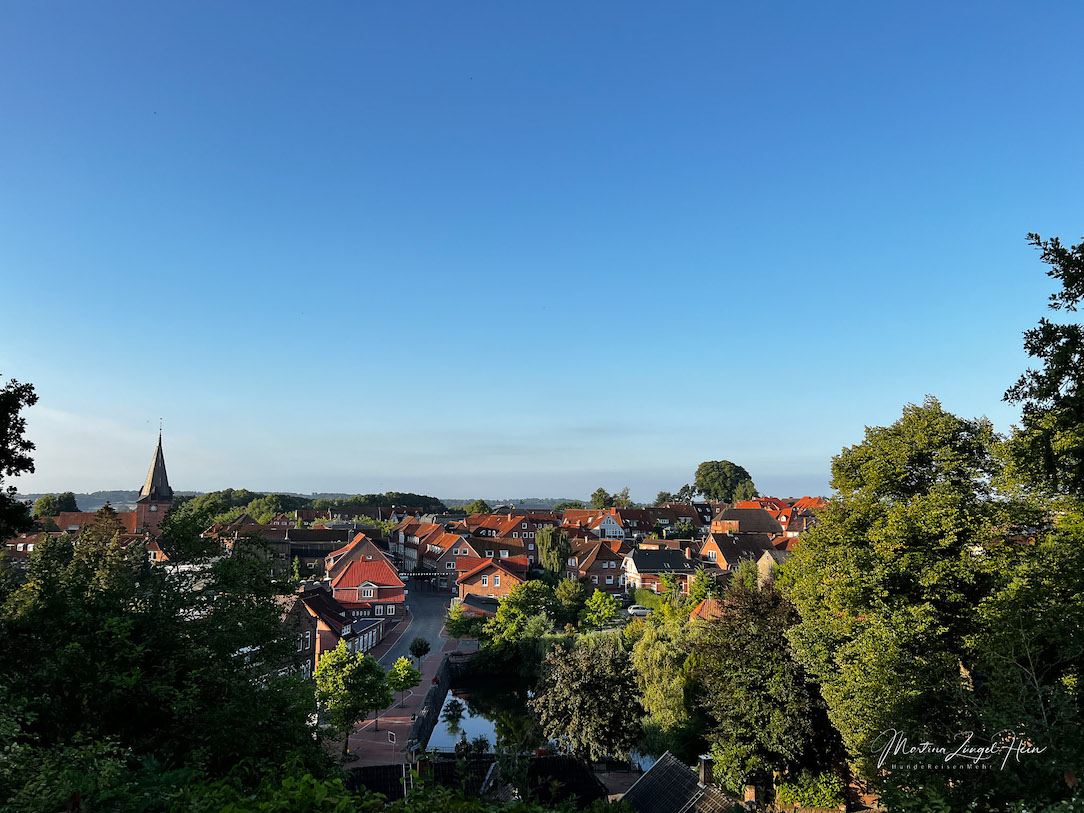Lütjenburg im Kreis Plön ist nur wenige Kilometer von der Ostsee entfernt