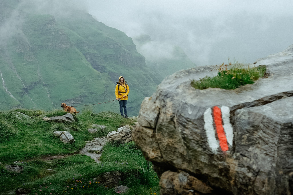 Lisa, ihr Freund und Frau Maier sind sehr gerne in der Schweiz unterwegs I Foto: Lisa Ludwig/wanderwithlilu