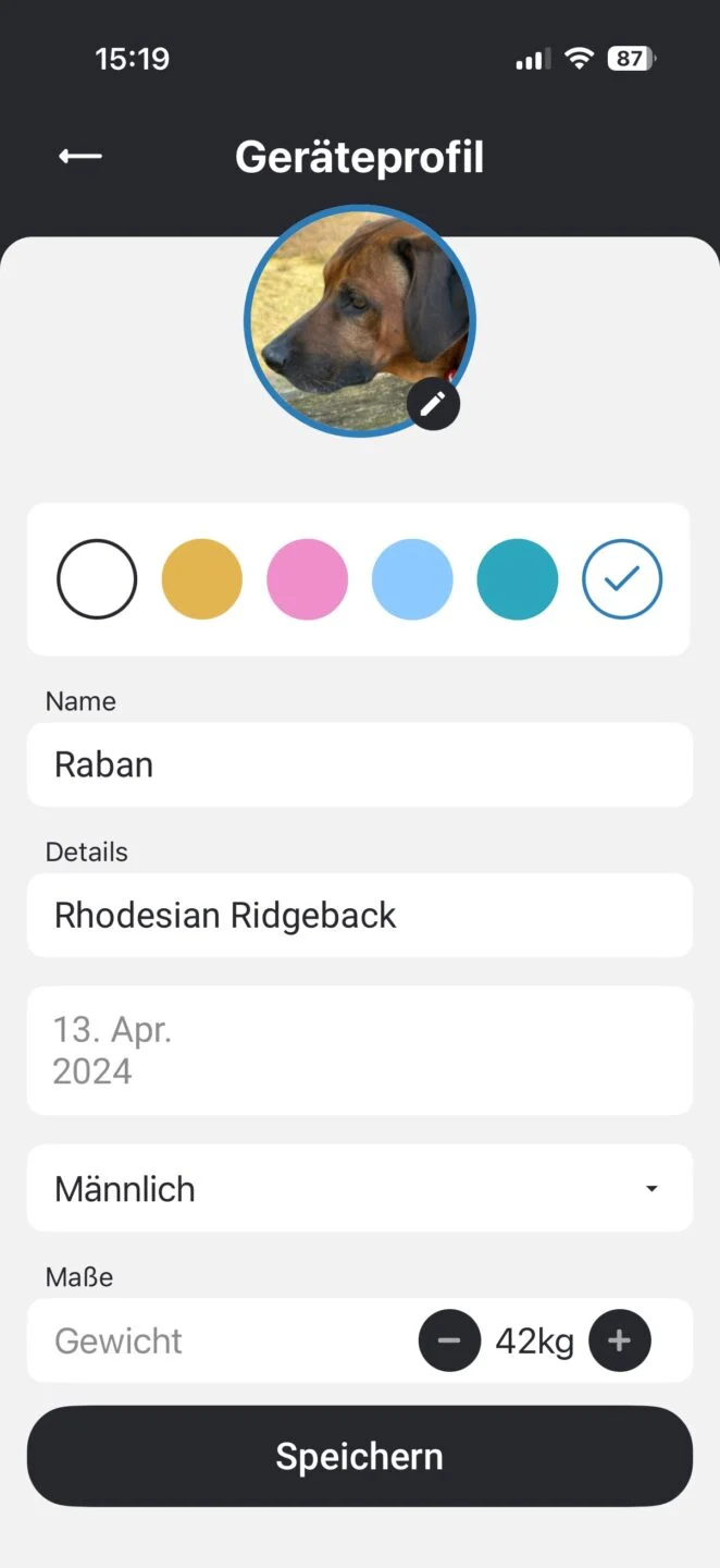 In der Geräteliste auf den GPS-Tracker klicken, dann öffnet sich ein weiteres Menü. Hier kann das Profil des Hundes personalisiert werden.